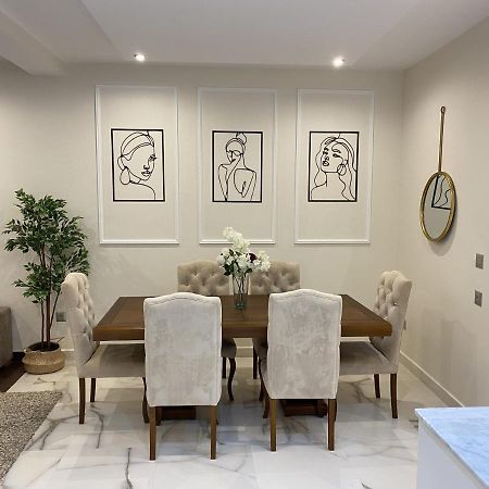 Appartement Moderne Et Spacieux Au Coeur De Tanger Exteriör bild